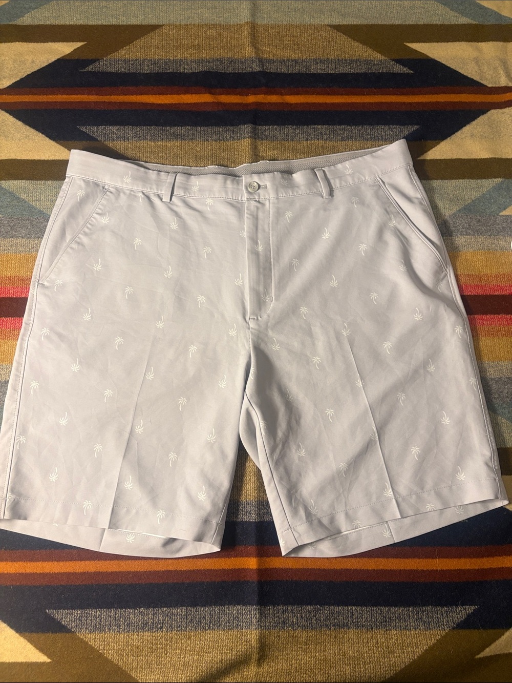 Greg Norman Collection White Palm-Print Flat Front Golf Shorts